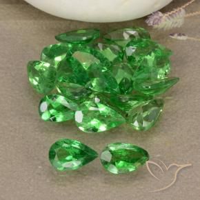 Shop natural 3.47ct Vert clair Grenat Tsavorite gems, En forme de poire, from Tanzanie at GemSelect. In stock, global shipping!