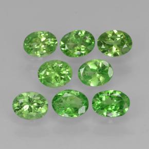 Achetez naturel 1.80ct Vert éclatant Grenat Tsavorite gems, Coupe ovale, En provenance Tanzanie chez GemSelect. En stock, livraison internationale!