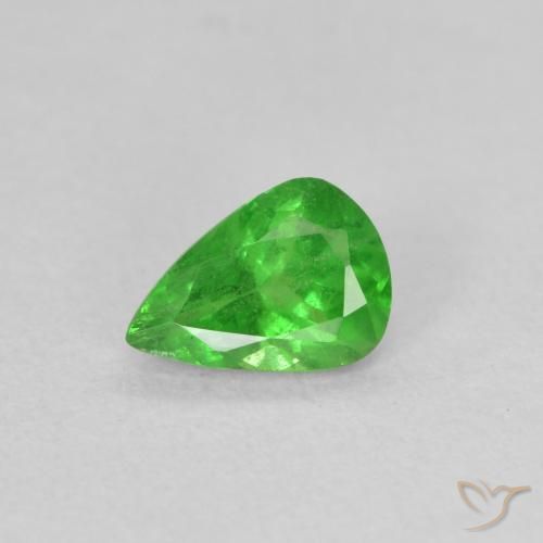 Grenat Tsavorite Vert Électrique naturelle En forme de poire, 0.69 ct, VS-SI