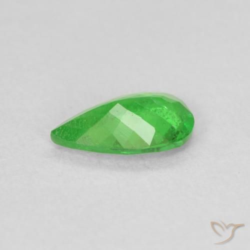 Grenat Tsavorite Vert moyen naturelle En forme de poire, 0.78 ct, VS-SI