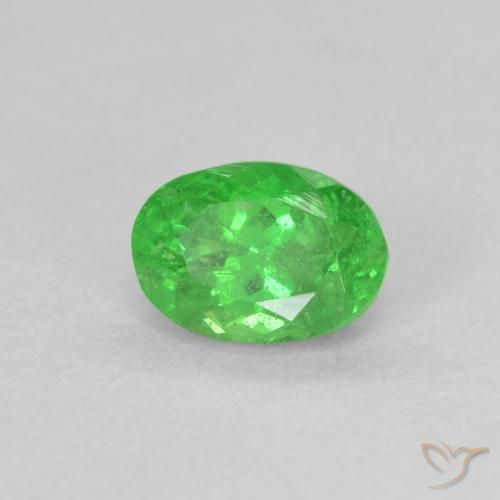 Grenat Tsavorite Vert moyen naturelle ovale, 1.15 ct, VS-SI