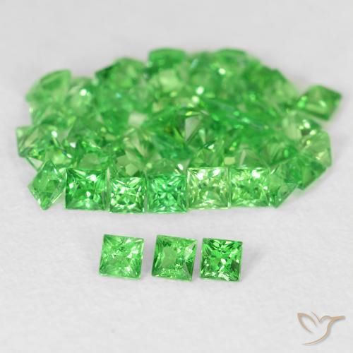 Shop natural 2.13ct Vert éclatant Grenat Tsavorite gems, Carré, from Tanzanie at GemSelect. In stock, global shipping!