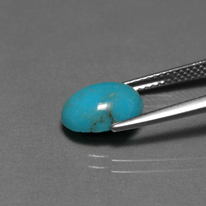Turquoise vert naturelle coupe ovale, 2,08 ct, opaque