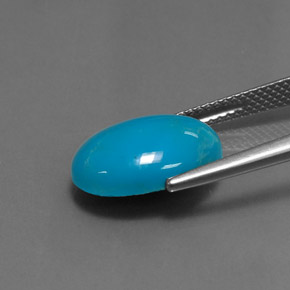 Turquoise bleue naturelle coupe ovale, 4,55 ct, opaque