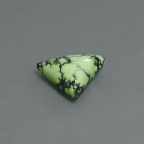 Turquoise vert naturelle trillion, 2,48 ct, opaque