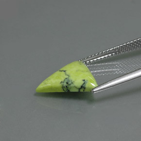 Turquoise vert naturelle trillion, 2,59 ct, opaque