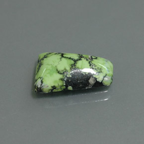 Turquoise Vert jaunâtre naturelle Forme fantaisie, 3.45 ct, Opaque