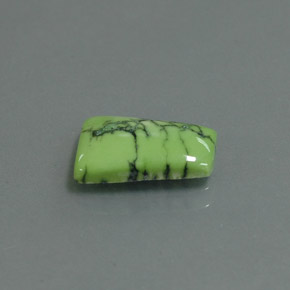 Turquoise vert naturelle forme fantaisie, 2,06 ct, opaque