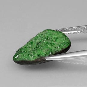 Uvarovite Grenat Drusy Vert naturelle Forme fantaisie, 6.95 ct, Opaque