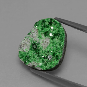 Uvarovite Grenat Drusy Deep Earthy Green naturelle Fantaisie, 6.25 ct, Opaque