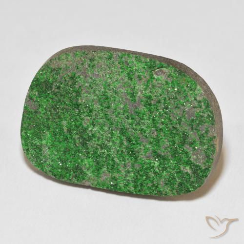 Uvarovite Grenat Drusy Vert intense naturelle Fantaisie, 55.46 ct, Opaque