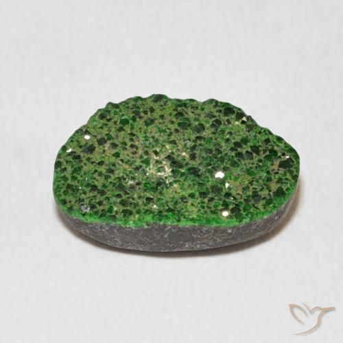 Uvarovite Grenat Drusy Deep Earthy Green naturelle Fantaisie, 7.35 ct, Opaque