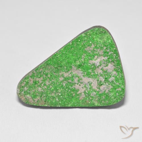 52.58ct Naturel Vert Uvarovite Grenat Drusy, Trillion, Opaque