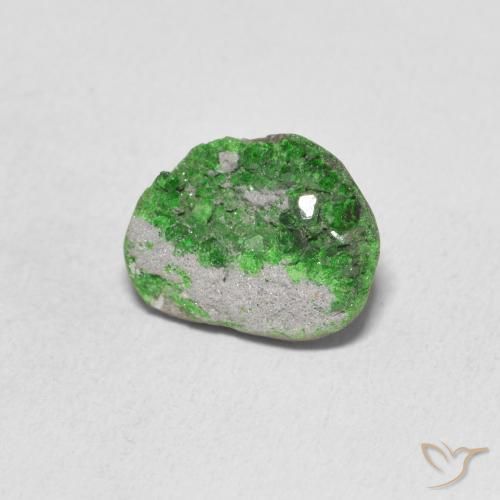 Uvarovite Grenat Drusy Vert moyen naturelle Fantaisie, 5.25 ct, Opaque