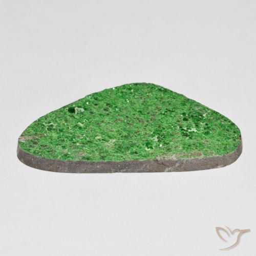 Uvarovite Grenat Drusy Vert trèfle naturelle Fantaisie, 56.13 ct, Opaque