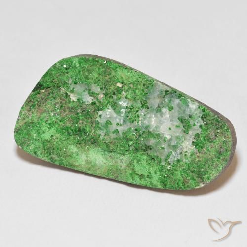 Uvarovite Grenat Drusy Vert moyen naturelle Fantaisie, 50.60 ct, Opaque
