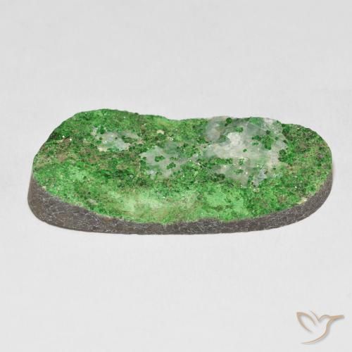 Uvarovite Grenat Drusy Vert moyen naturelle Fantaisie, 50.60 ct, Opaque