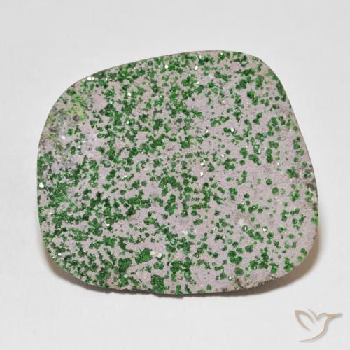 73.43ct Naturel Vert sauge léger Uvarovite Grenat Drusy, Fantaisie, Opaque