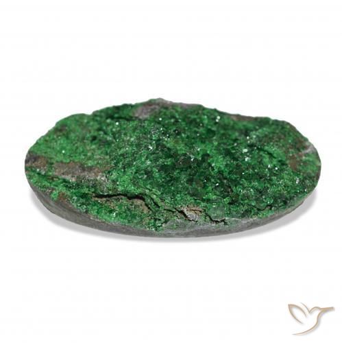 Uvarovite Grenat Drusy Vert naturelle ovale, 18.26 ct, Opaque