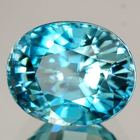 Zircon bleue naturelle coupe ovale, 4,20 ct, VVS