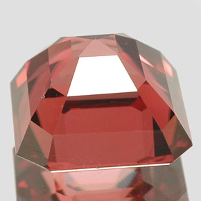 Zircon rose naturelle taille émeraude, 3,14 ct, VVS-VS