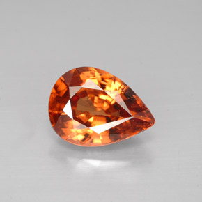 Zircon Orange Doré naturelle En forme de poire, 3.13 ct, VS