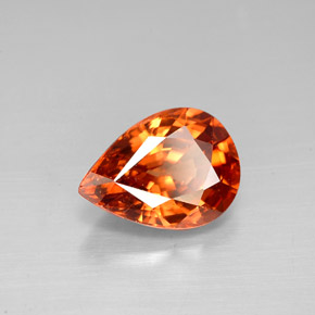 Zircon Orange Doré naturelle En forme de poire, 3.13 ct, VS