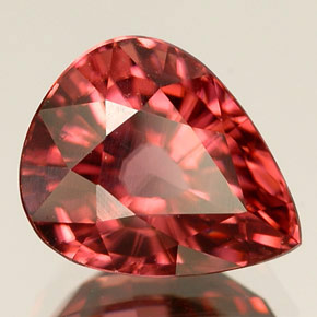 Zircon rose naturelle en forme de poire, 4,25 ct, VVS