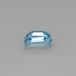 Zircon Bleu naturelle Taille émeraude, 0.94 ct, VVS