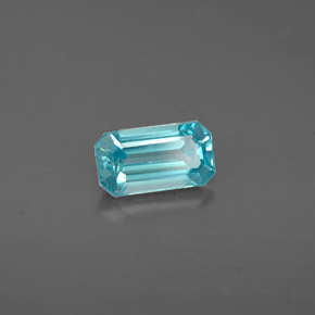 Zircon bleue naturelle taille émeraude, 0,88 ct, VVS