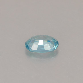 Zircon bleue naturelle coupe ovale, 0,70 ct, VS