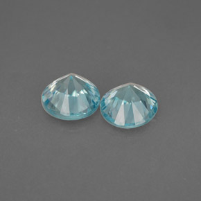 Achetez naturel ct bleue zircon gems, coupe roude, en provenance cambodge chez gemselect. en stock, livraison internationale!