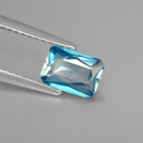 Zircon bleue naturelle taille émeraude, 1,04 ct, VVS-VS