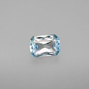 Zircon bleue naturelle taille émeraude, 1,38 ct, VVS-VS