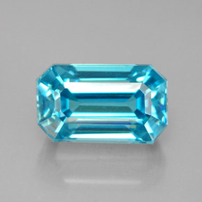 Zircon bleue naturelle taille émeraude, 6,46 ct, VVS