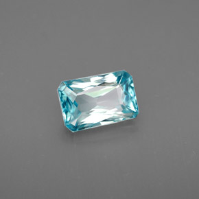 Zircon bleue naturelle taille émeraude, 1,53 ct, VVS-VS