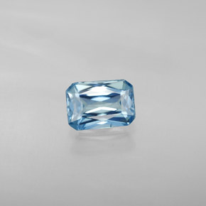 Zircon bleue naturelle taille émeraude, 1,30 ct, VVS-VS