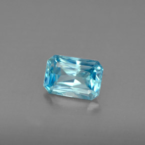 Zircon bleue naturelle taille émeraude, 1,39 ct, VVS