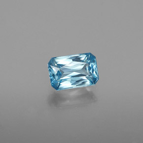 Zircon bleu naturelle taille émeraude, 0,94 ct, SI