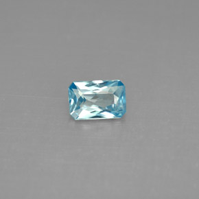 Zircon Bleu naturelle Taille émeraude, 0.68 ct, VS