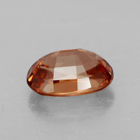 Zircon orange naturelle coupe ovale, 3,73 ct, VVS