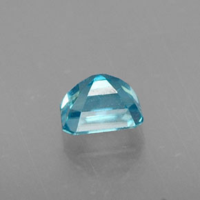 Zircon bleu naturelle taille émeraude, 0,40 ct, VS