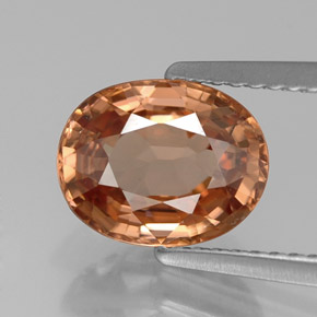 Zircon orange naturelle coupe ovale, 2,90 ct, IF