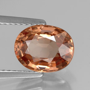 Zircon orange naturelle coupe ovale, 2,90 ct, IF