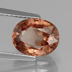 Zircon orange naturelle coupe ovale, 3,17 ct, VVS