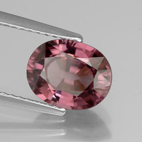 Zircon rose naturelle coupe ovale, 2,86 ct, IF