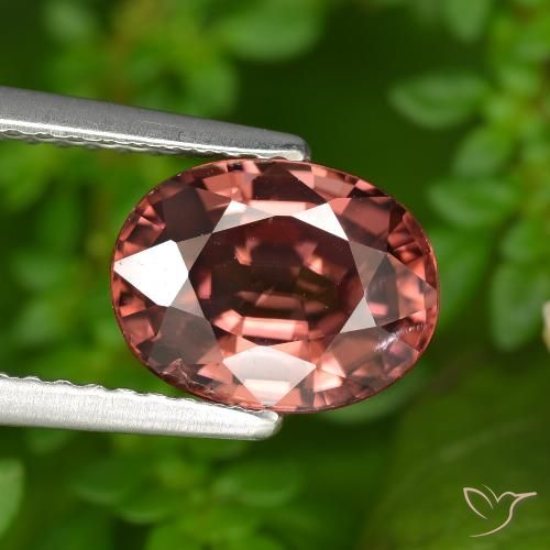 2.89ct Naturel Rouge foncé Zircon, ovale, VVS