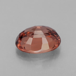 Zircon orange naturelle coupe ovale, 3,10 ct, IF