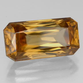 Zircon or naturelle taille émeraude, 8,12 ct, VVS