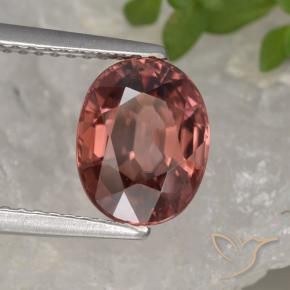 Zircon Vin rouge naturelle ovale, 3.30 ct, VVS